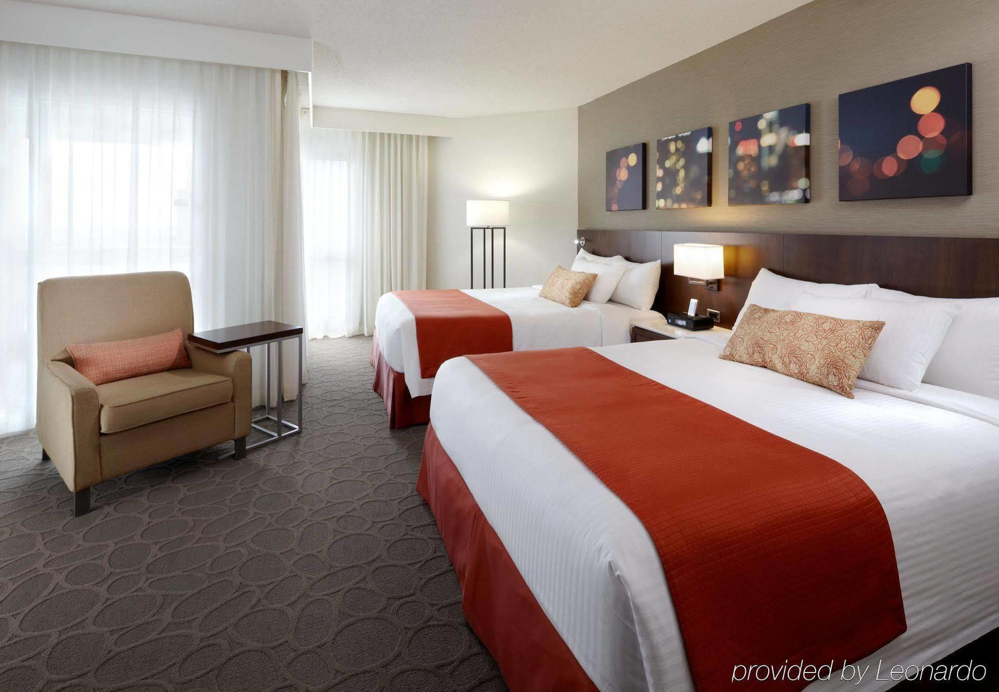 Delta Hotels By Marriott Монреаль Номер фото